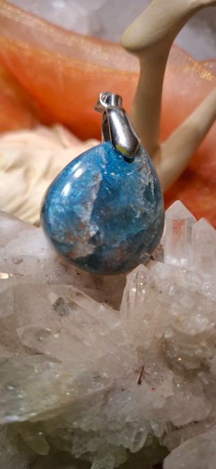 Apatite bleue