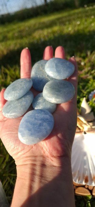 Pierre plate Calcite bleue